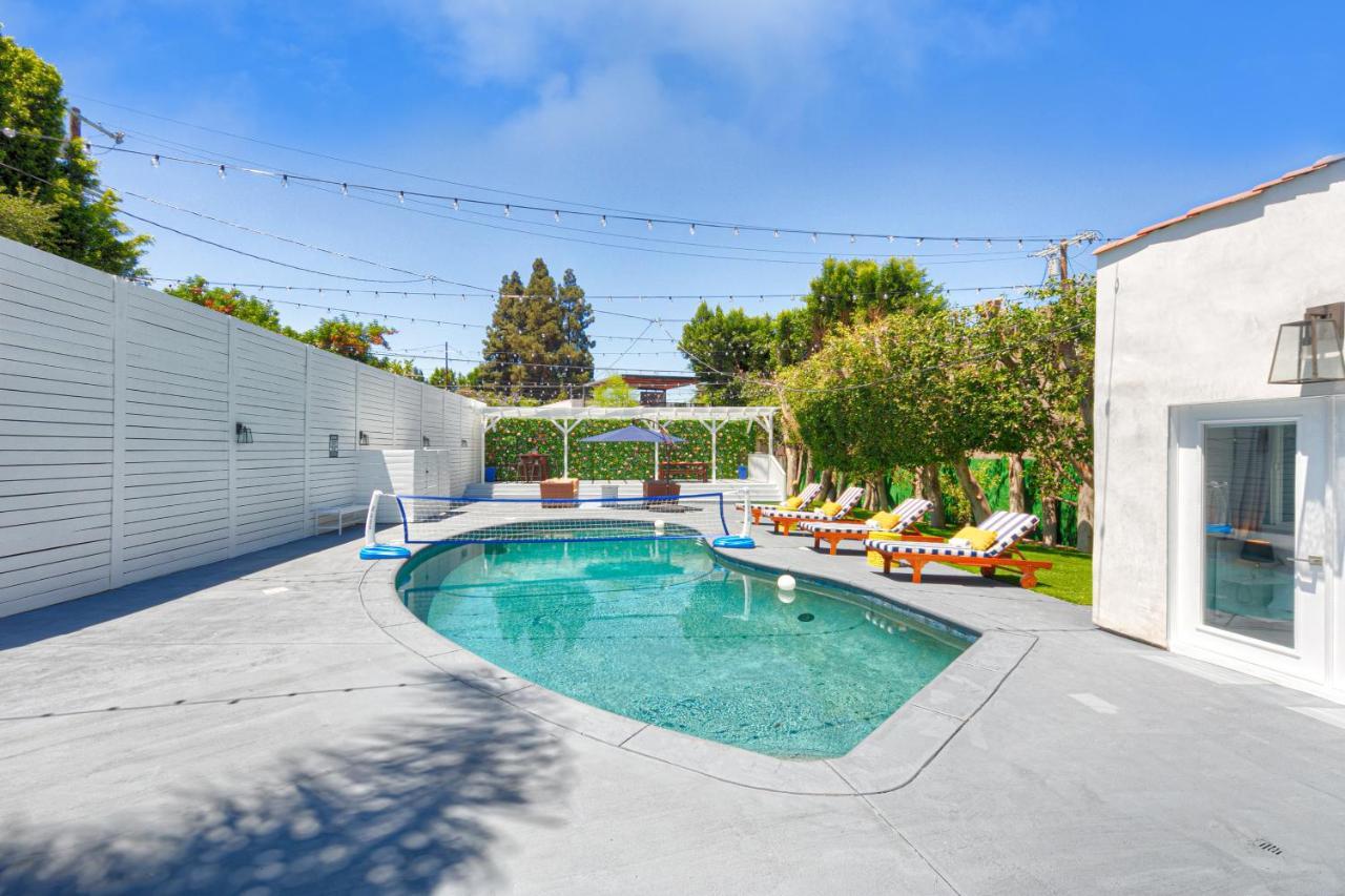 لوس أنجلوس Studio City Contemporary Villa With Pool Sleeps 10 المظهر الخارجي الصورة